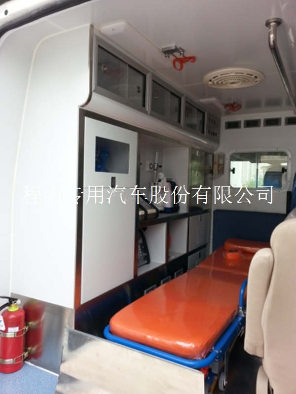 福特全順新世代V348監(jiān)護救護車|7座|價格 福特全順新世代V348監(jiān)護救護車|7座|價格