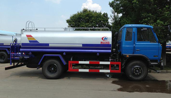 程力汽車集團(tuán)與福田汽車公司在2017年成功海外合作